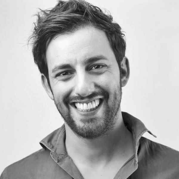 https://scale-nest.com/wp-content/uploads/2017/11/speaker-1.jpg